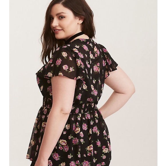 torrid Tops - Torrid FLORAL PRINT EMPIRE FLUTTER SLEEVE TOP 3X